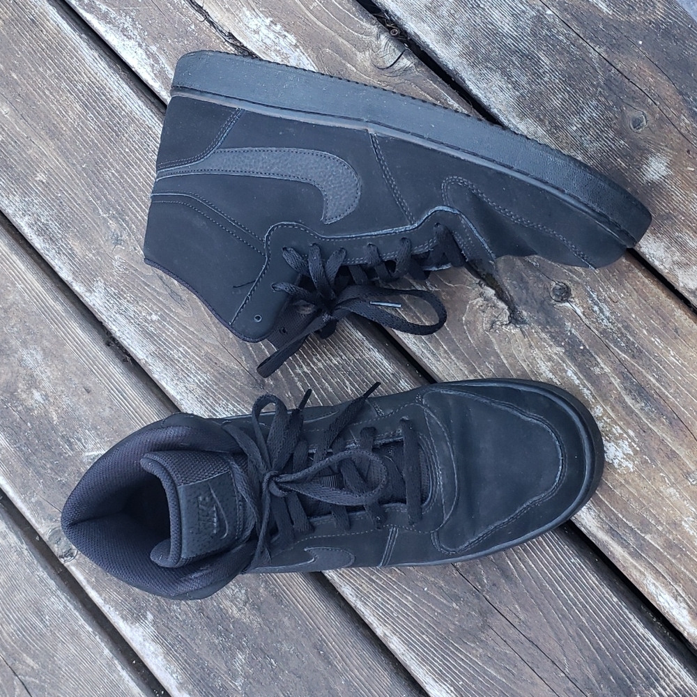 NIKE EBERNON MID TRIPLE BLACK HI-TOP SHOES sz 11 MEN'S SNEAKERS - Picture 2 of 9